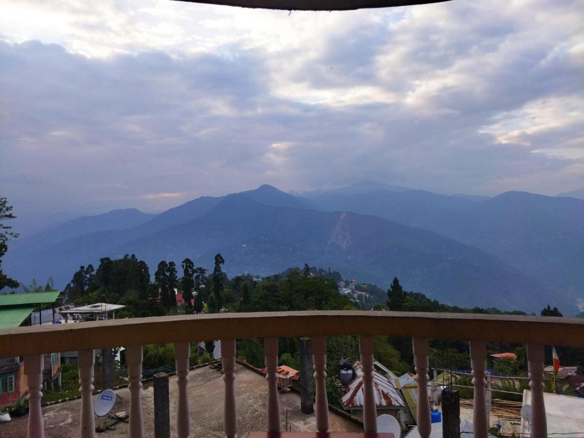 Dew Drop Homestay Kalimpong Exterior foto